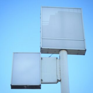 看板撤去の費用はいくら？